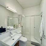 Casa Do Meio #3 *